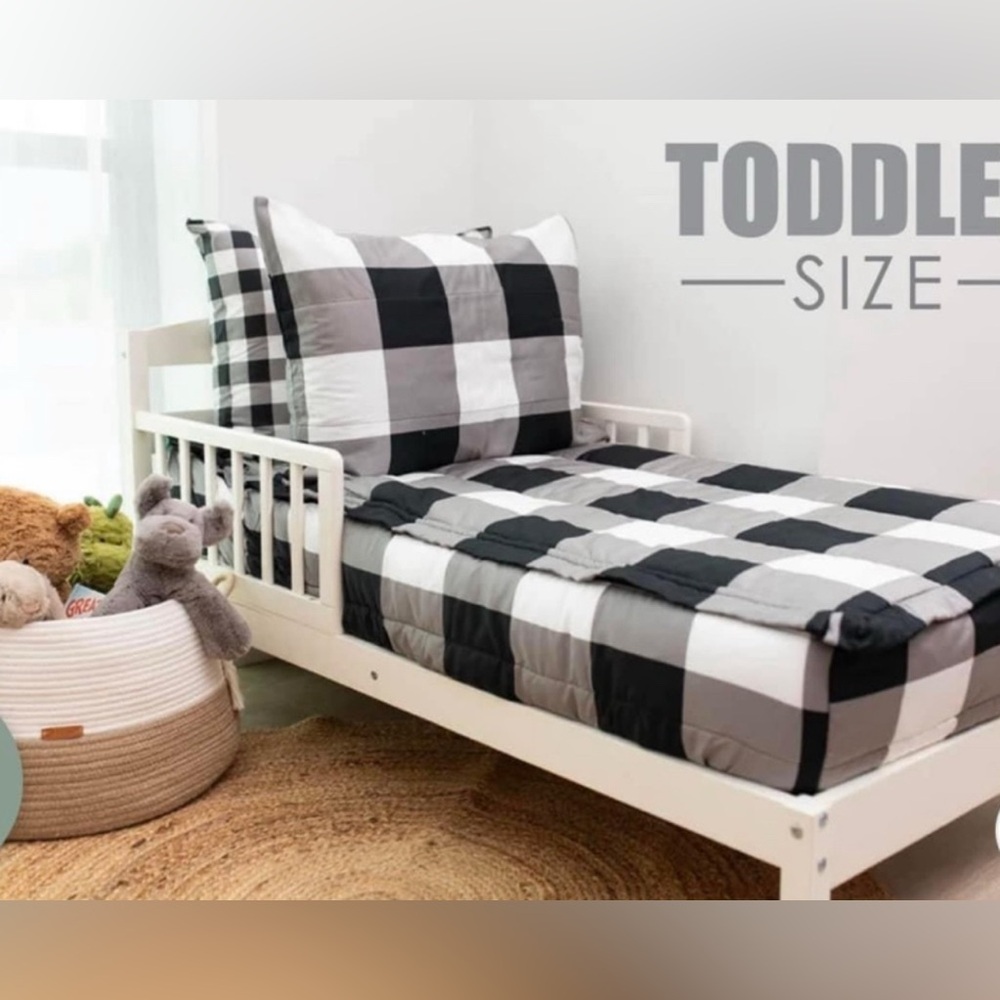 Toddler bed Beddys “all checked out”